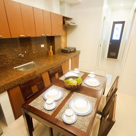 Nf Suites Davao City Dış mekan fotoğraf