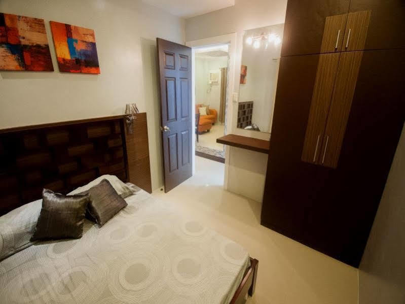 Nf Suites Davao City Dış mekan fotoğraf