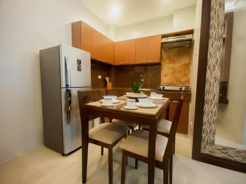 Nf Suites Davao City Dış mekan fotoğraf